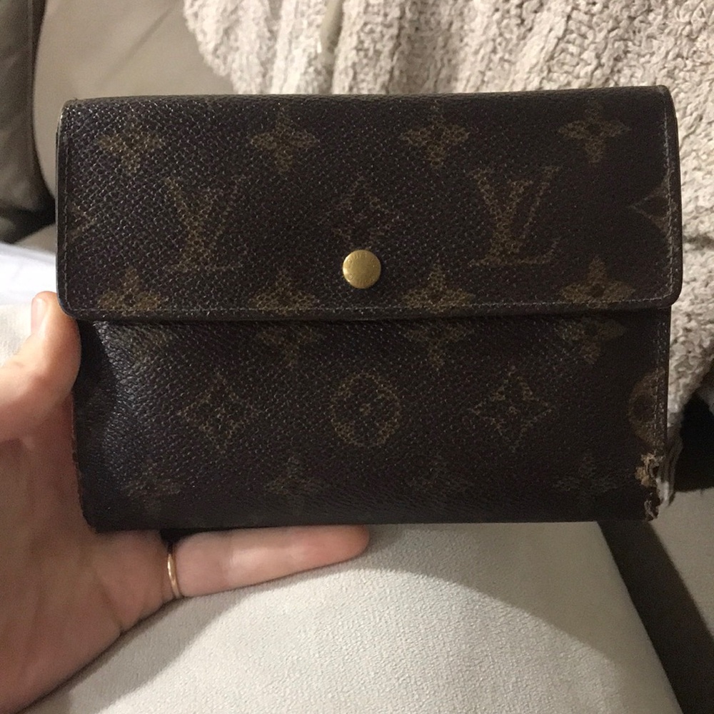 Louis Vuitton Monogram Wallet
